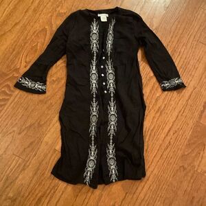 White House BlackMarket size medium cover, black with white stitching